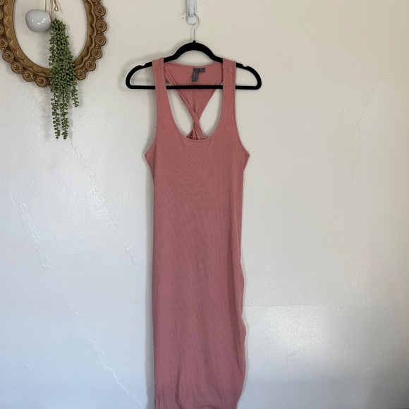 Sweaty Betty Weekend Twist-Back Midi Dress in Bloom Pink, US Size 14 - Picture 4 of 10